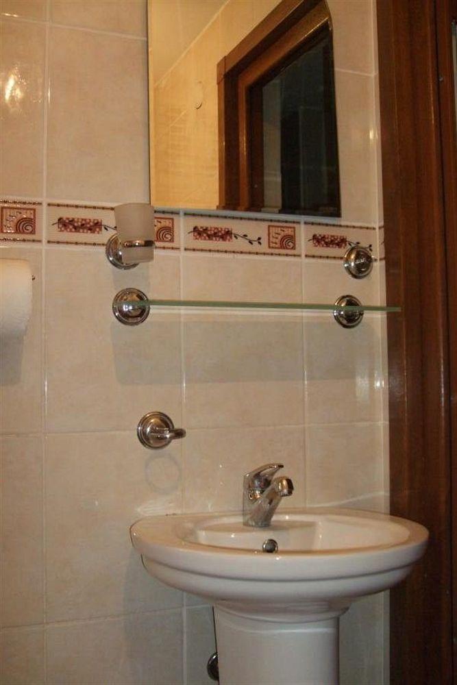 Aparthotel Caravan Palace Apart à Istambul Extérieur photo